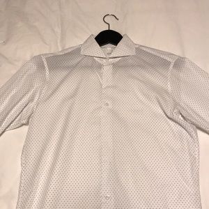 Men’s Uniqlo button down shirt slim fit